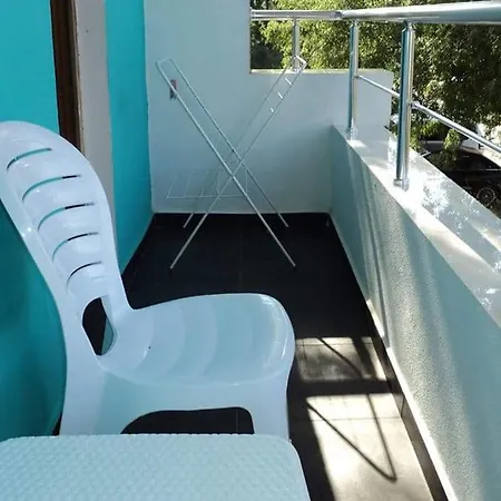 بيت ضيافة деси 1 تشيرنوموريتس