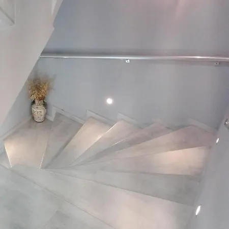 деси 1 تشيرنوموريتس