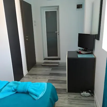 деси 1 Chernomorets