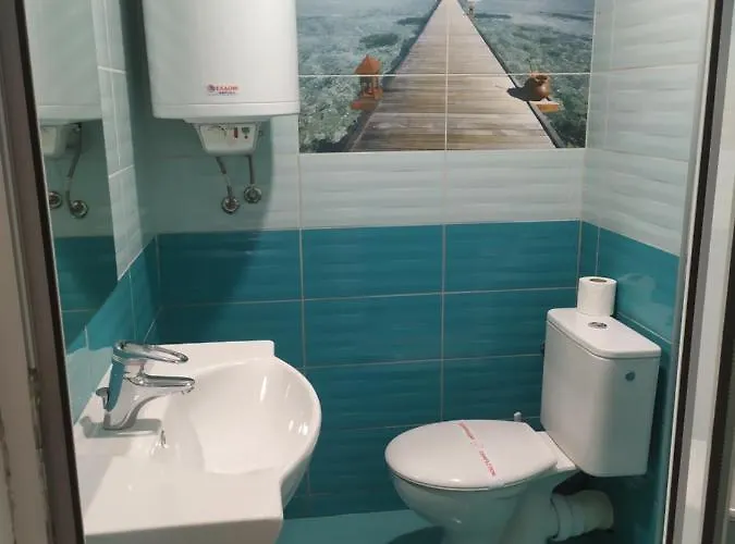 招待所 деси 1 切尔诺莫雷茨