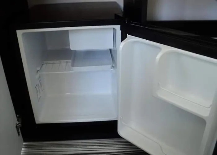 деси 1 招待所