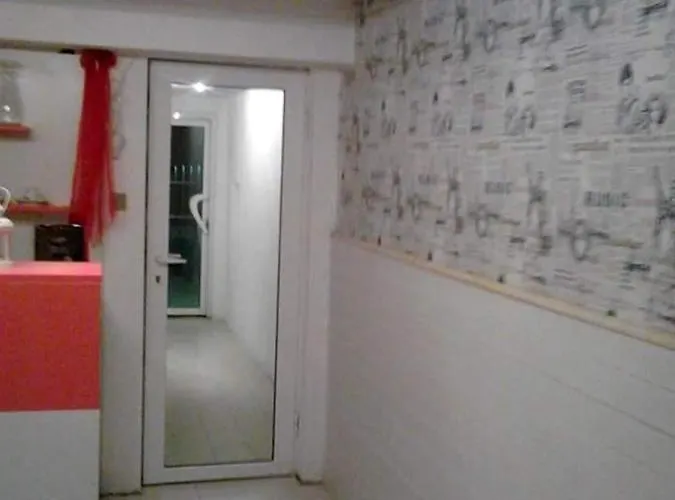 деси 1 招待所 *