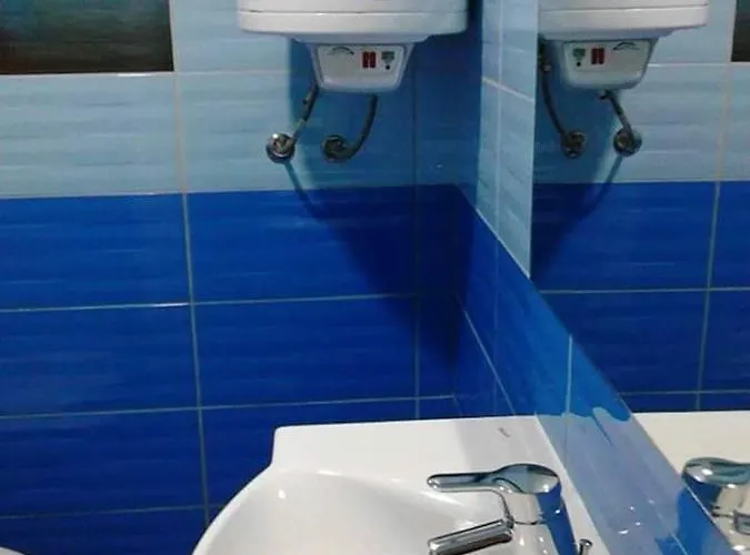 招待所 деси 1 *