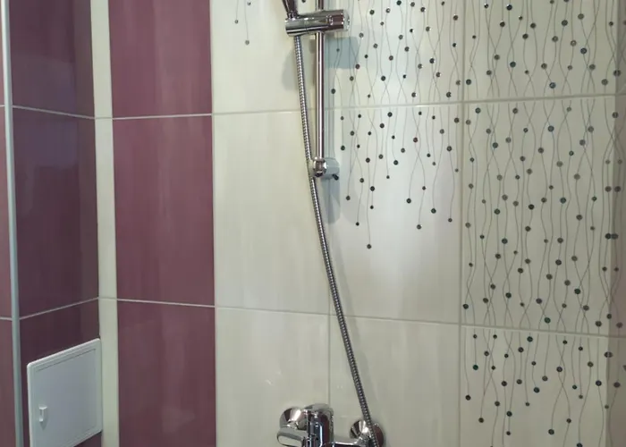 деси 1 * 切尔诺莫雷茨