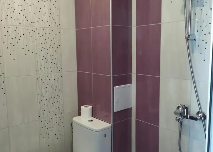 деси 1 * 切尔诺莫雷茨